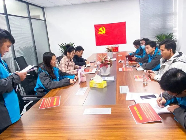 凝心聚力 砥礪前行 開(kāi)盛光伏產(chǎn)業(yè)園聯(lián)合黨支部正式成立！